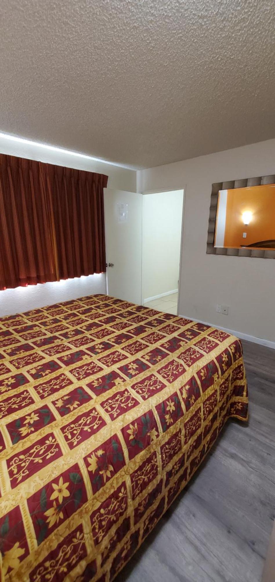 Motel National 2*
